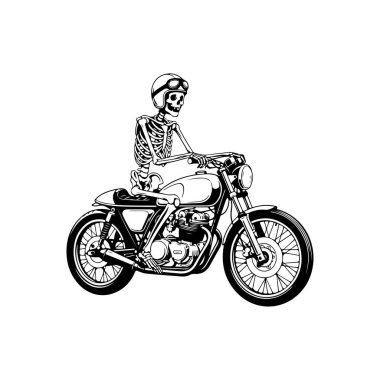 Klasik bir Cafe Racer motosikletine binen insan iskeletinin detaylı siyah-beyaz çizimi. Beyaz bir arka planda izole edilmiş cesur klasik motorcu estetiği.