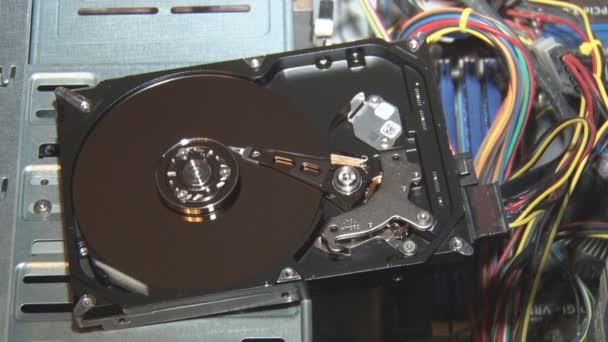 Hard Disk Drive per girare e si ferma 4 — Video Stock