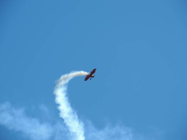 Kırmızı düzlem u dönüşü