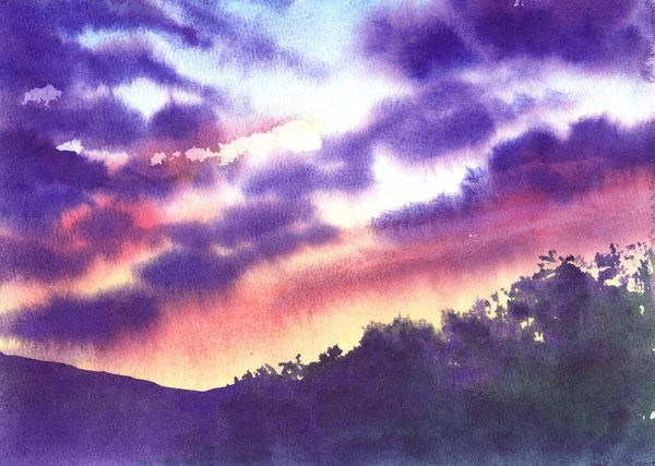 Hermoso paisaje de verano brillante. Ilustración en acuarela. Nubes púrpuras contra el cielo rojo anaranjado. Ilustración de fondo, postal, sitio web, póster. Vacaciones, viajes, paz. — Foto de Stock