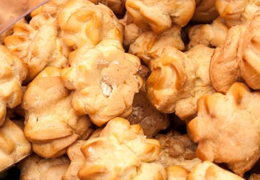 Site için muhallebi arka plan ile birçok lezzetli eklerleri