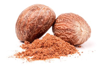 İki küçük hindistan cevizi bütün beyaz arka plan üzerinde izole