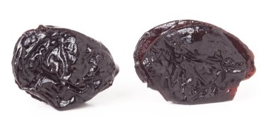 Beyaz arka plan closeup makro üzerinde izole iki Erik