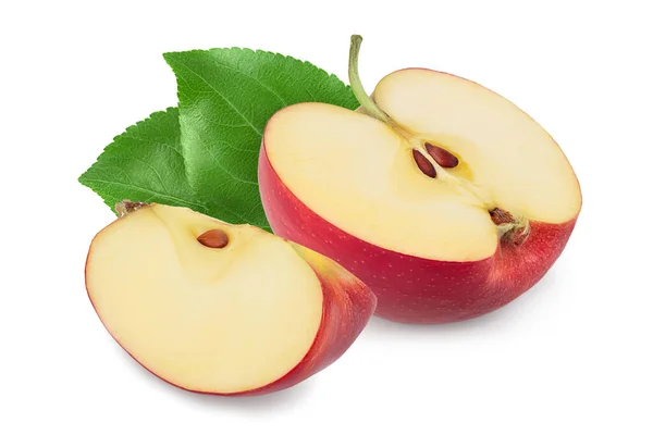 Κόκκινο μήλο μισοαπομονωμένο σε λευκό φόντο με μονοπάτι αποκοπής και πλήρες βάθος πεδίου — Φωτογραφία Αρχείου