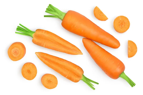 Морква ізольована на білому тлі з відсічним контуром і повною глибиною різкості. Вид зверху. Плоский прошарок — стокове фото