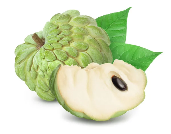 Manzana azucarera o manzana natillas aislada sobre fondo blanco con ruta de recorte y plena profundidad de campo. Fruto exótico tropical tailandés annona o cherimoya — Foto de Stock