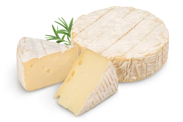 Τυρί Camembert απομονωμένο σε λευκό φόντο με μονοπάτι απόληξης και πλήρες βάθος πεδίου — Φωτογραφία Αρχείου