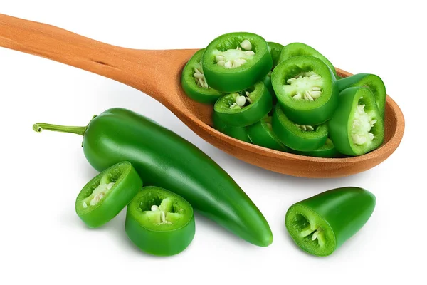 Sliced jalapeno pepper in wooden spoon isolated on white background. Green chili pepper with clipping path and full depth of field. — Stock Photo, Image