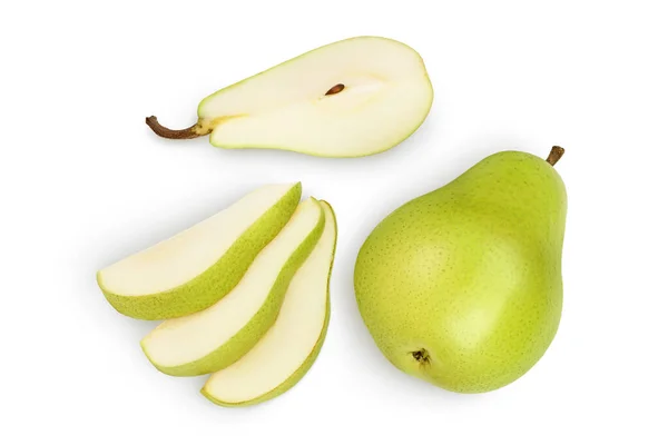 Frutas de pêra verde com fatias isoladas em fundo branco com caminho de recorte. Vista superior. Depósito plano — Fotografia de Stock