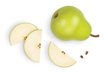 Kesme yolu ile beyaz arka planda izole edilmiş yeşil armut meyvesi. Üst Manzara. Düz yatıyordu