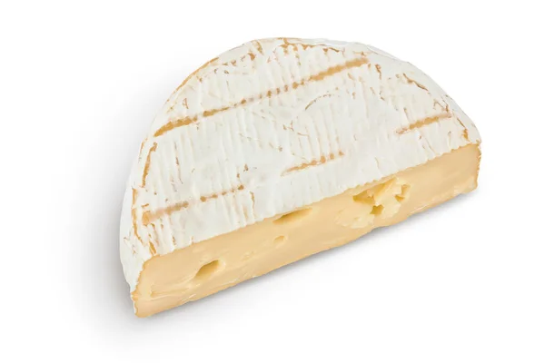 Camembert kaas geïsoleerd op witte achtergrond met knippad en volle velddiepte. Bovenaanzicht. Vlakke plaat — Stockfoto