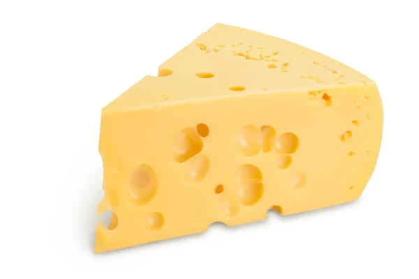 Stukje kaas geïsoleerd op witte achtergrond met knippad en volle velddiepte — Stockfoto