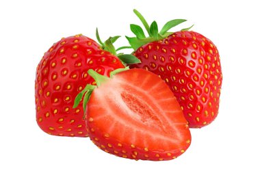 Çilek beyaz arka planda izole edilmiş. Arazi derinliğinde taze meyve..