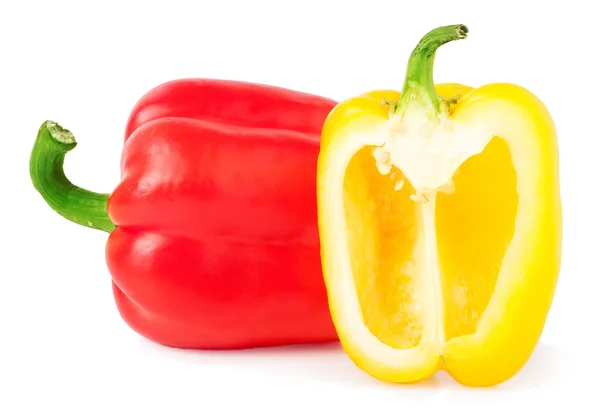 Paprika med hälften isolerade på vit — Stockfoto