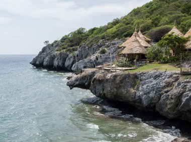 güzel görünüm üzerinde sri chang Adası'nda sriracha ampor, il chonburi, thailand