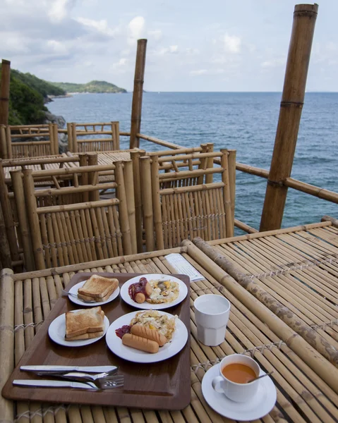 güzel görünüm üzerinde sri chang Adası'nda sriracha ampor, il chonburi, thailand