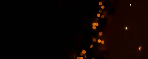 Festive Dark Panoramic Wallpaper Garland Light Bokeh Illumination Pattern Empty — Foto de Stock