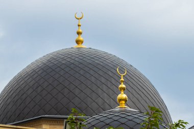 Cami Kubbesi, Arap dini Doğu Bölgesi 'ni inşa ediyor. Mimari, minimalizm, şehir manzarası, boş kopya alanı.