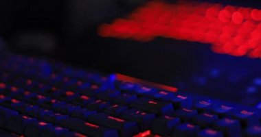 Sosyal Ağ 'a Mesaj Yazar