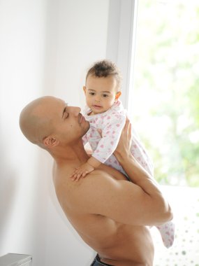 genç Baba ve kızı