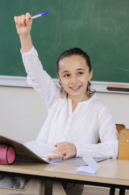 Onu sınıftaki kız öğrenci