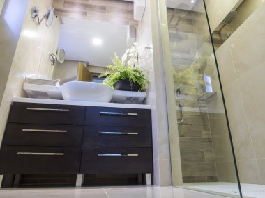 banyo iç