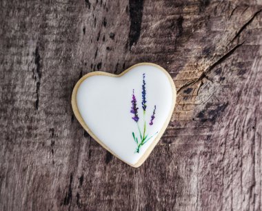  ahşap arka plan üzerinde bisküvi