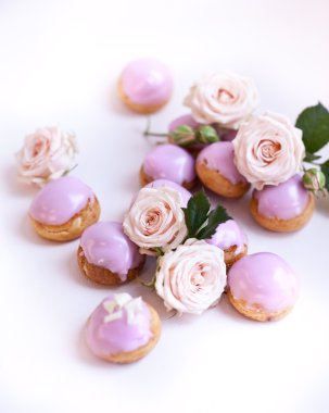 Güllü Mini profiterol