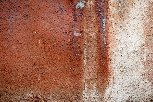 Turuncu boyalı eski yıpranmış duvar — Stok fotoğraf