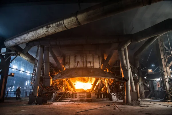 Produktionsprozess Stahlwerk Lichtbogenofen — Stockfoto