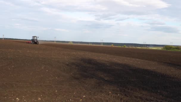 Tractor Plows Farm Field — Stock Video