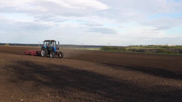 Tractor Plows Farm Field — Stock Video
