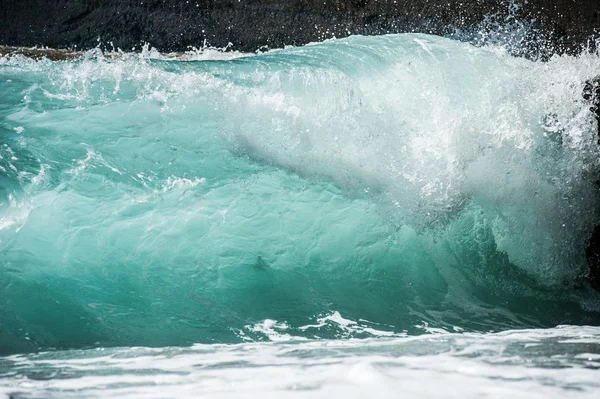 Морські хвилі під час шторму — стокове фото