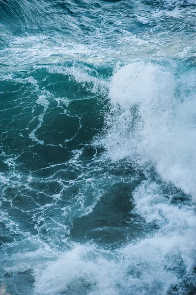 Ondas do mar durante uma tempestade — Fotografia de Stock