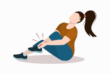 Genç bir kadın yerde oturur ve ağrıyan bacağına tutunur. Koşu ve spor sırasında bacak yaralanmaları ve yaralanmalar üzerine resim