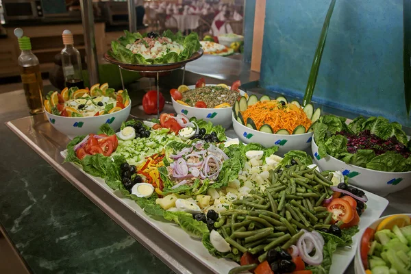 Foto Berbagai Macam Salad Prasmanan Hotel — Stok Foto