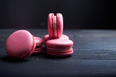 Pembe ahududu macaroons