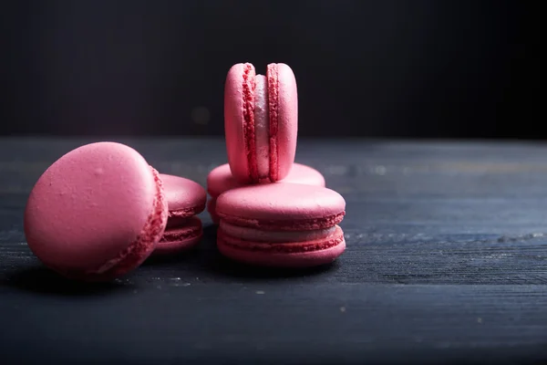 Pembe ahududu macaroons — Stok fotoğraf