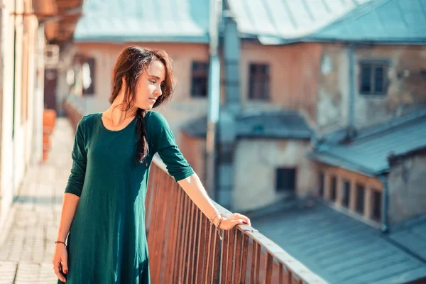 Bir kızın portresi.