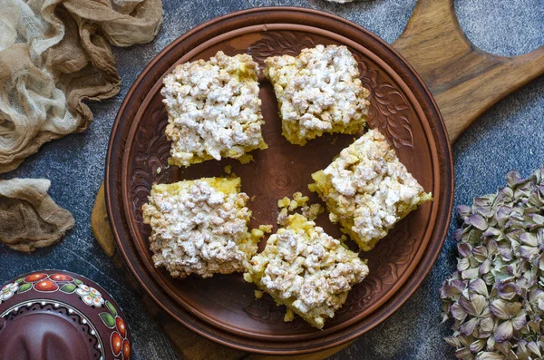 Torta Vegana Desmenuzada Con Limón Azúcar Polvo —  Fotos de Stock