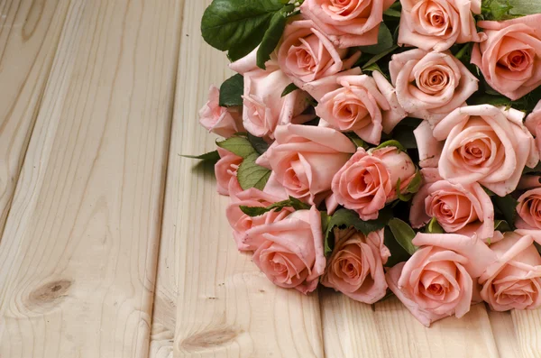 Um buquê de rosas — Fotografia de Stock