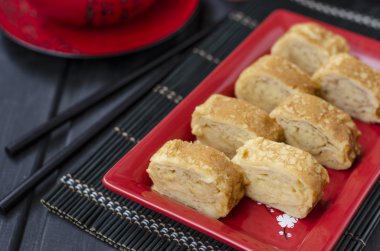 Japon omlet tamago-yaki