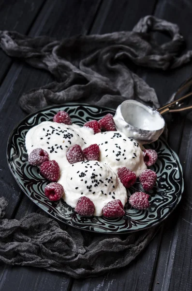 Rice with black sesame ice cream and raspberries — Stock Image Rice with black sesame ice cream and raspberries Stock Picture