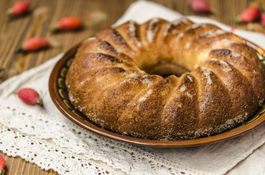 Lor puding irmik ve elma ile