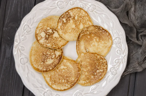 Panqueques de avena en la mermelada — Foto de Stock