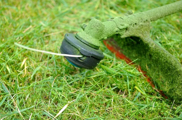 Öğe biçme makinesi