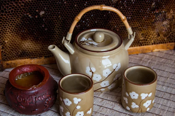 çay-seti öğleden sonrası için