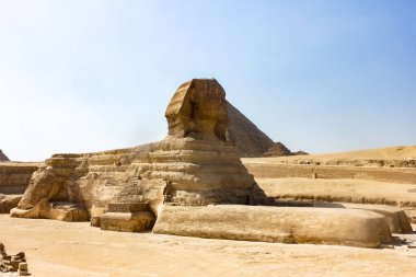 Eski Kahire çölünde Mısır, Giza, Sfenks heykeli.