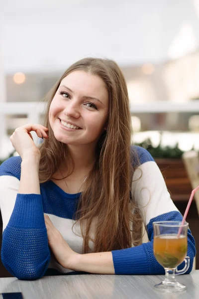  ışık kafe güzel kadın.