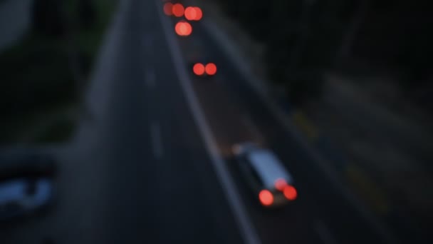 Fondo borroso abstracto de la carretera nocturna de la ciudad desde la vista superior — Vídeos de Stock